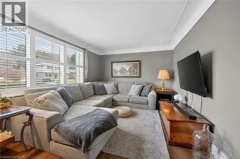 22 Marion Place Stoney Creek ON L8G 1R7