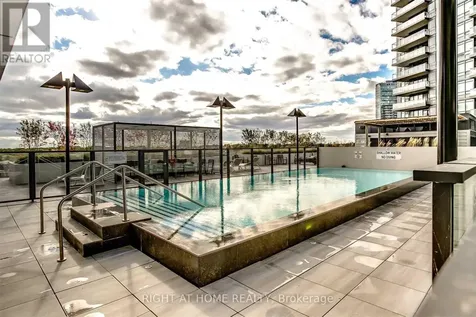 10 Park Lawn Road Toronto (mimico) ON M8V 0H9