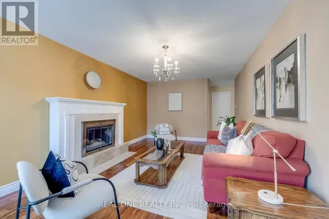 1201 Creekside Drive Oakville (wc Wedgewood Creek) ON L6H 4Y8