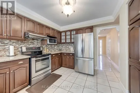 1201 Creekside Drive Oakville (wc Wedgewood Creek) ON L6H 4Y8