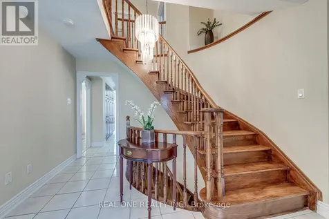 1201 Creekside Drive Oakville (wc Wedgewood Creek) ON L6H 4Y8