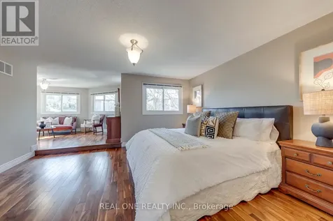 1201 Creekside Drive Oakville (wc Wedgewood Creek) ON L6H 4Y8