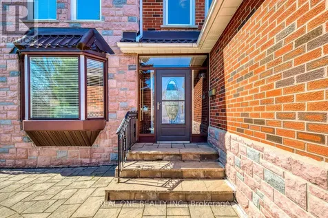 1201 Creekside Drive Oakville (wc Wedgewood Creek) ON L6H 4Y8