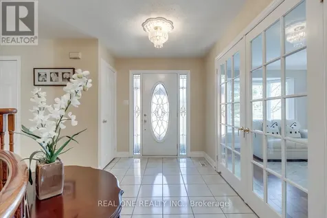 1201 Creekside Drive Oakville (wc Wedgewood Creek) ON L6H 4Y8