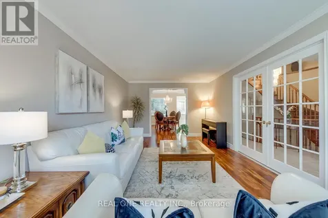 1201 Creekside Drive Oakville (wc Wedgewood Creek) ON L6H 4Y8