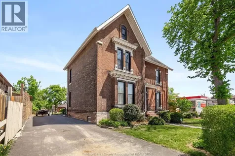274 Crawford Avenue Windsor ON N9A 5C2