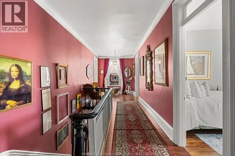 274 Crawford Avenue Windsor ON N9A 5C2