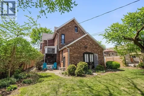 274 Crawford Avenue Windsor ON N9A 5C2