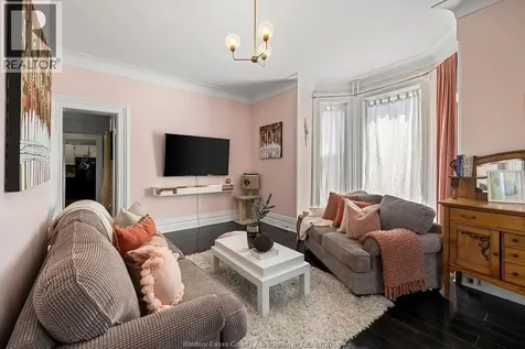 274 Crawford Avenue Windsor ON N9A 5C2