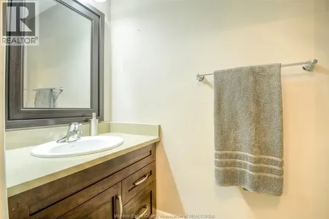 8475 Wyandotte Street East Windsor ON N8S 4S8