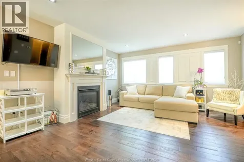 8475 Wyandotte Street East Windsor ON N8S 4S8