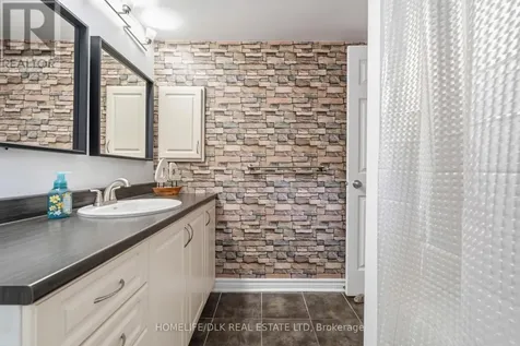 510 Stonefield Private Ottawa ON K2G 4R3