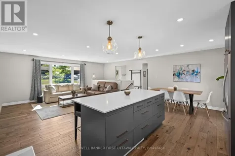 5276 Hillcrest Drive Ottawa ON K4M 1E9