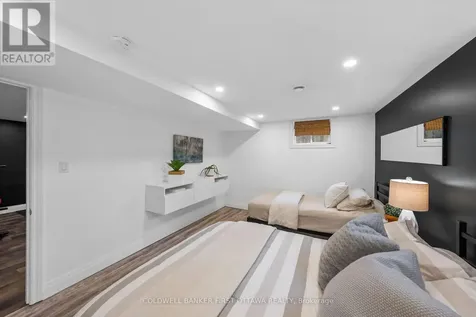 5276 Hillcrest Drive Ottawa ON K4M 1E9
