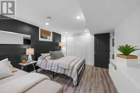 5276 Hillcrest Drive Ottawa ON K4M 1E9