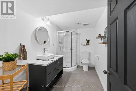 5276 Hillcrest Drive Ottawa ON K4M 1E9