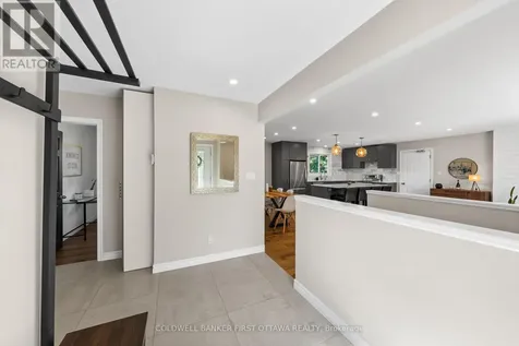 5276 Hillcrest Drive Ottawa ON K4M 1E9