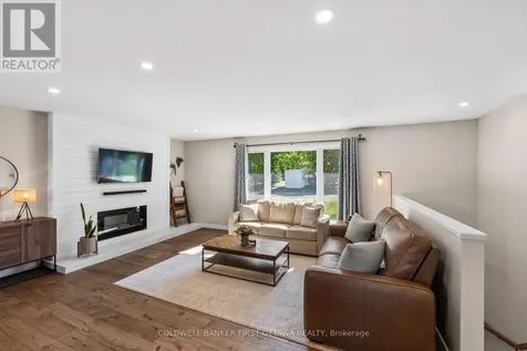 5276 Hillcrest Drive Ottawa ON K4M 1E9