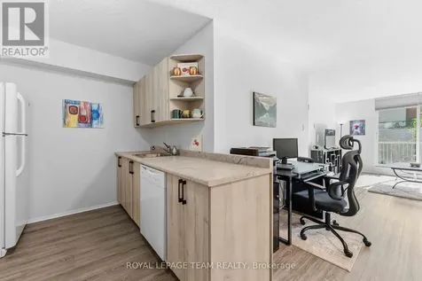 110 Forward Avenue Ottawa ON K1Y 4S9