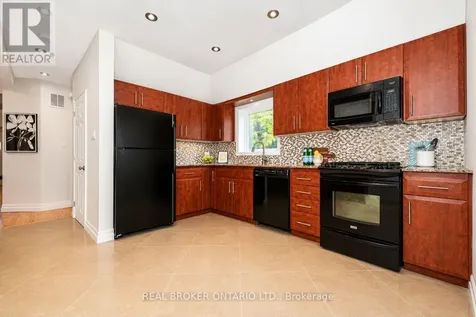 9 Graham Avenue Ottawa ON K1S 0B6