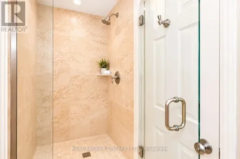 9 Graham Avenue Ottawa ON K1S 0B6