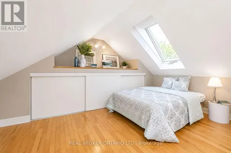 9 Graham Avenue Ottawa ON K1S 0B6