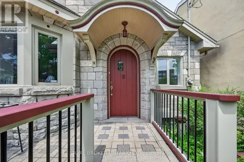 9 Graham Avenue Ottawa ON K1S 0B6