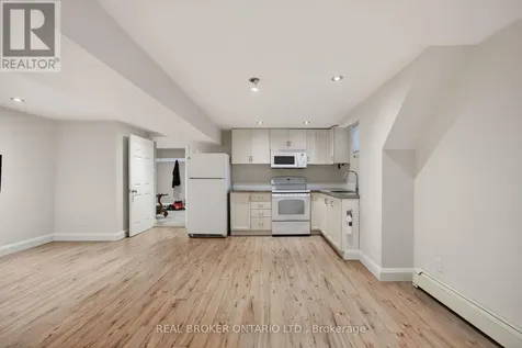 9 Graham Avenue Ottawa ON K1S 0B6
