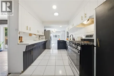 29 Allwood Street Brantford ON N3R 2V2