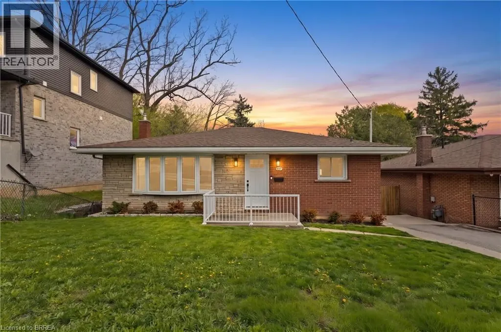 87 St Paul Avenue Brantford ON N3T 4G1
