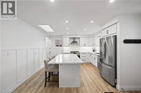 87 St Paul Avenue Brantford ON N3T 4G1