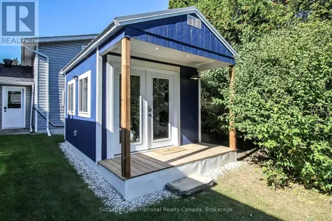 41 Market Street Collingwood ON L9Y 3M5