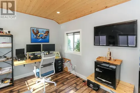 41 Market Street Collingwood ON L9Y 3M5