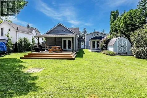 41 Market Street Collingwood ON L9Y 3M5