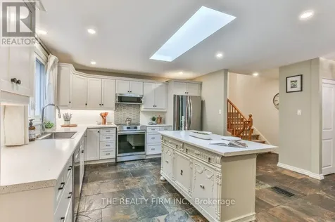 2 Oakwood Drive London South (south B) ON N6K 2V4