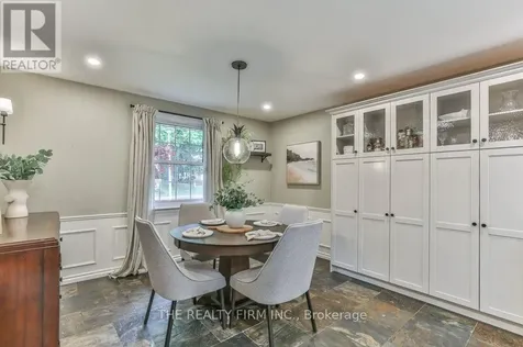2 Oakwood Drive London South (south B) ON N6K 2V4