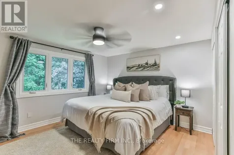 2 Oakwood Drive London South (south B) ON N6K 2V4
