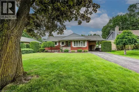 104 Elgin Crescent Waterloo ON N2J 2S2