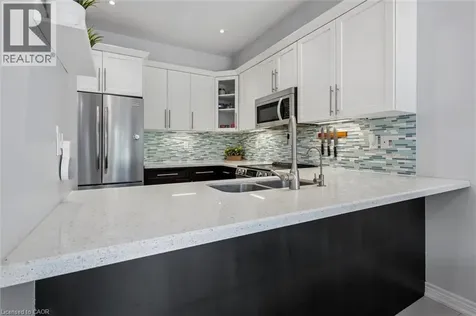 52 Condor Street Kitchener ON N2K 0B2