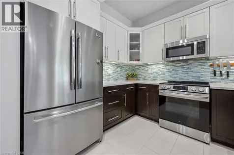 52 Condor Street Kitchener ON N2K 0B2