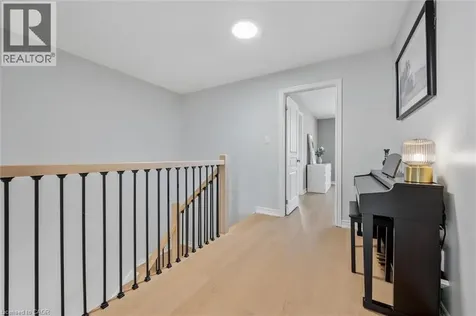 52 Condor Street Kitchener ON N2K 0B2