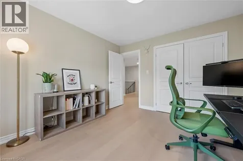 52 Condor Street Kitchener ON N2K 0B2