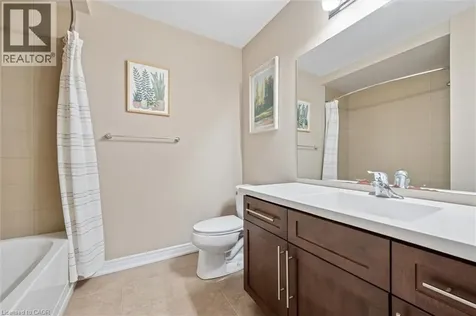52 Condor Street Kitchener ON N2K 0B2