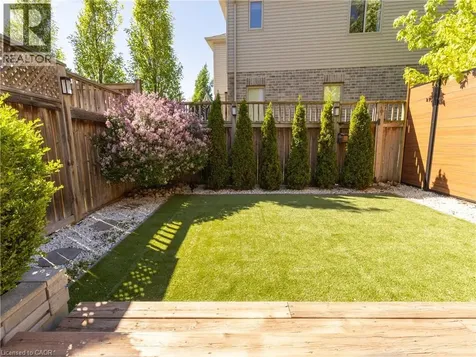 52 Condor Street Kitchener ON N2K 0B2