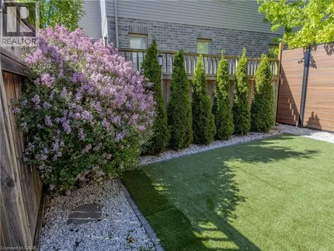 52 Condor Street Kitchener ON N2K 0B2