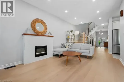 52 Condor Street Kitchener ON N2K 0B2