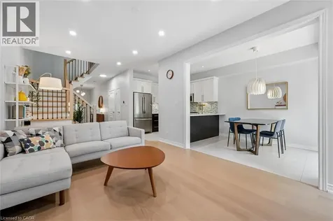 52 Condor Street Kitchener ON N2K 0B2