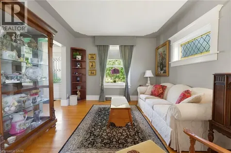 52 Rooshill Avenue Cambridge ON N3C 2A2