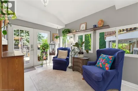 52 Rooshill Avenue Cambridge ON N3C 2A2