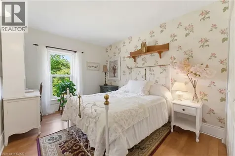 52 Rooshill Avenue Cambridge ON N3C 2A2